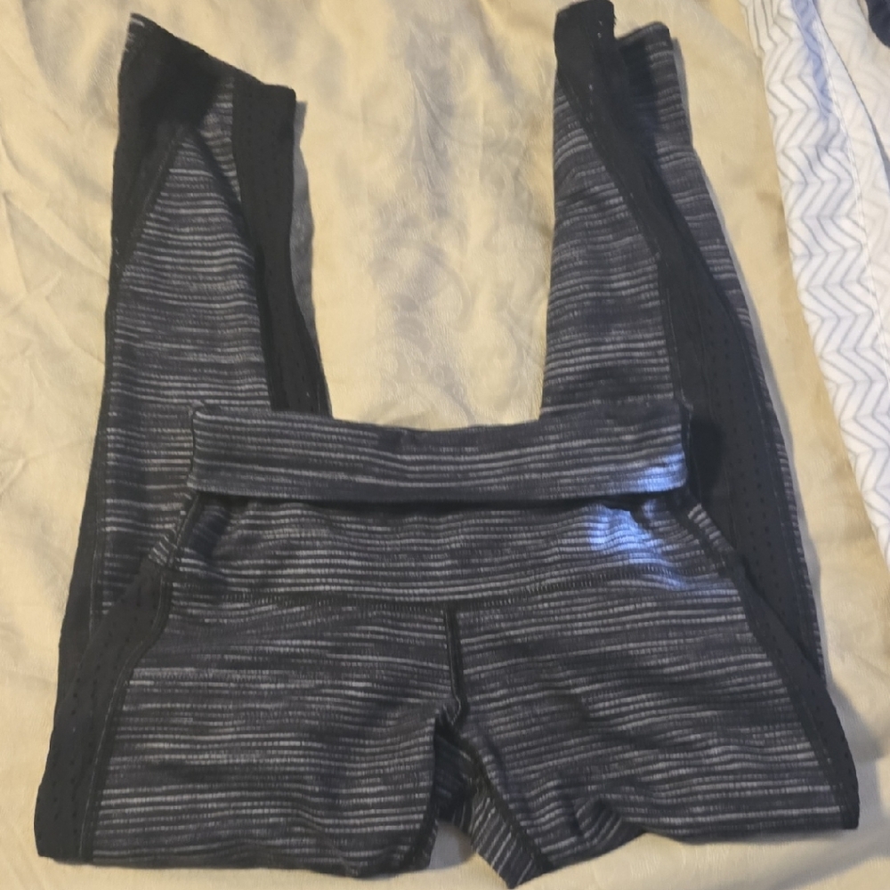 Great Condition Striped Black and Gray Leggings